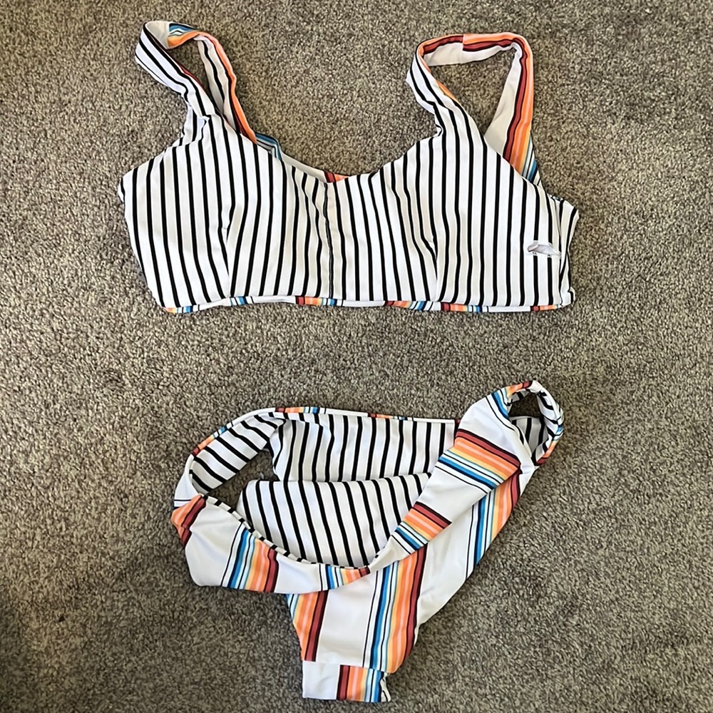 Reversible bikini 💕 - Picture 3 of 3